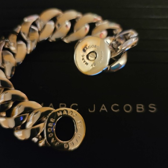 Marc by Marc Jacobs Silver Tone Katie Logo Bracelet - Picture 4 of 11